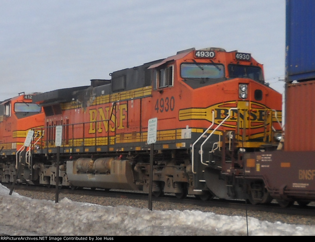 BNSF 4930